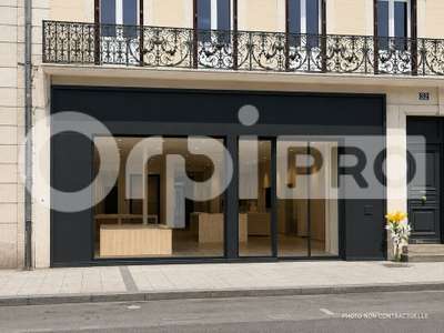 Vente Locaux commerciaux - Boutiques à Montluçon