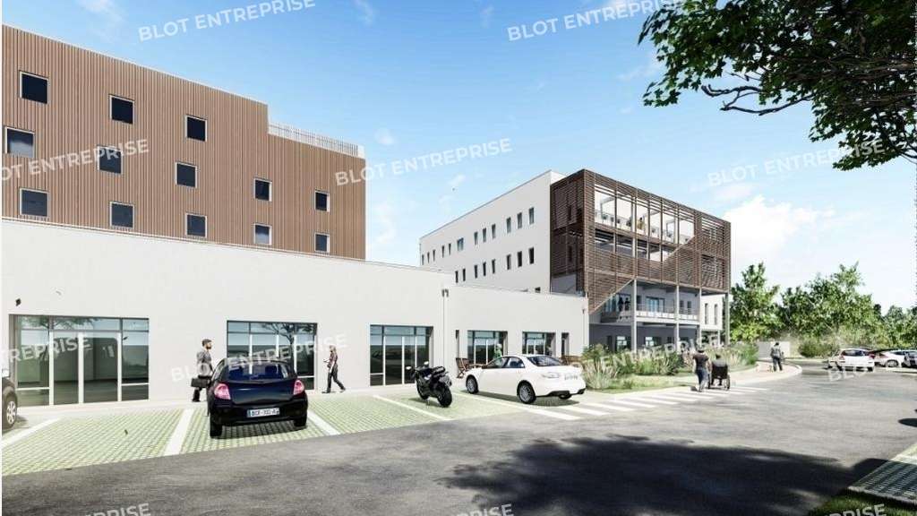 A vendre bureaux de 326m² à Montoir de Bretagne