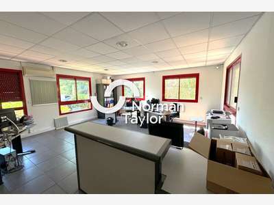 Bureaux 122m² à vendre à Montpellier Tournezy