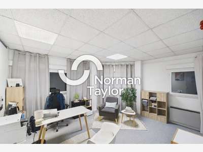 Bureaux 200m² R+1 à vendre à Montpellier Nord