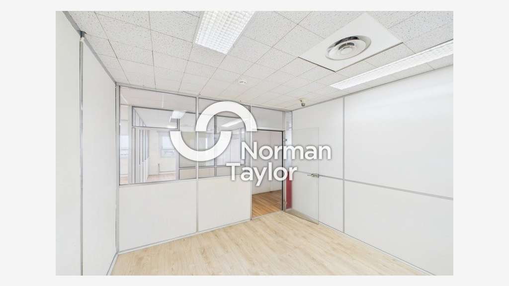 Bureaux 174m² à vendre à Montpellier Polygone