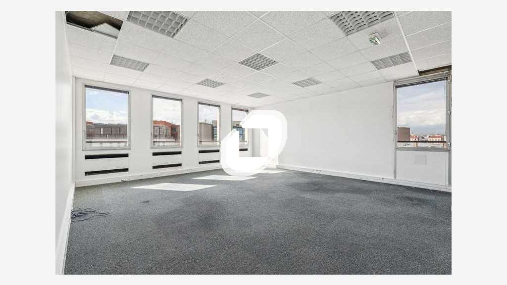 Vente Bureaux 476m² Montreuil