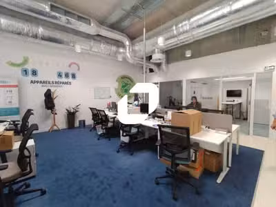 Vente Bureaux 879m² Montreuil