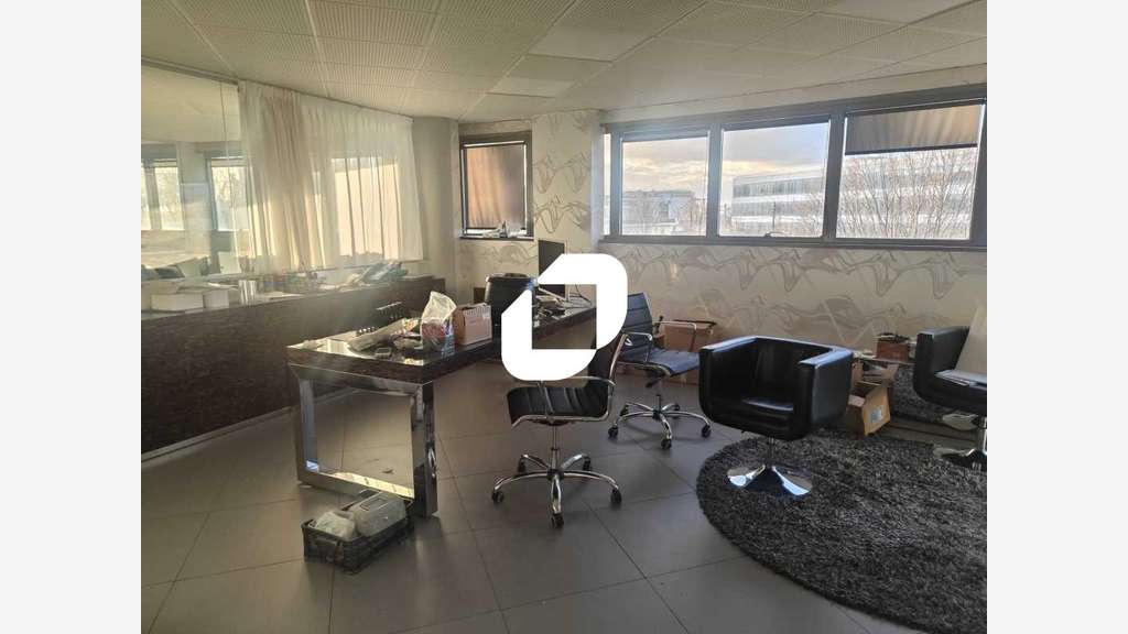 Vente Bureaux 488m² Nanterre