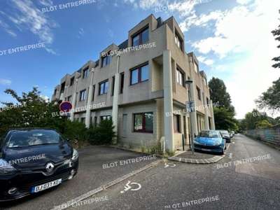 A vendre immeuble de bureaux 1228m² île de Nantes