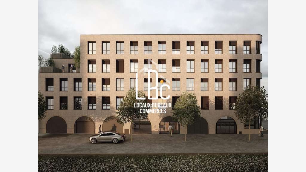 AV bureaux 347m² R+1 à Nantes route de Vannes