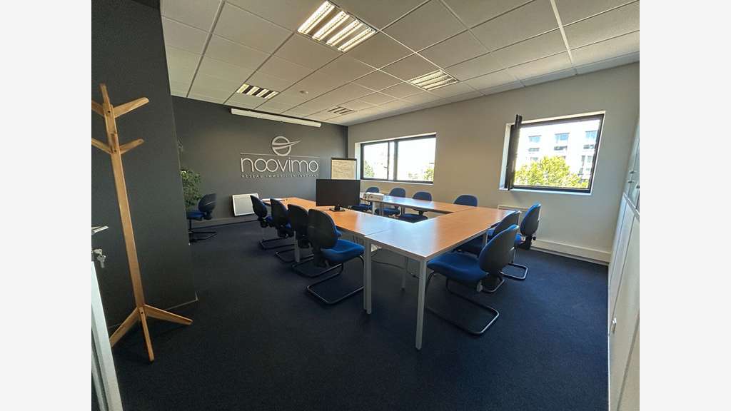 A vendre beaux bureaux rénovés 127m² Nantes Ouest