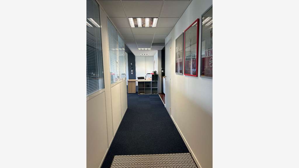 A vendre beaux bureaux rénovés 127m² Nantes Ouest