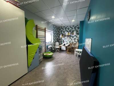À VENDRE - BUREAUX - LOCAUX COMMERCIAUX - 156 M² -