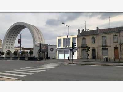 Vente bureaux neufs 90m² à Bordeaux Stade Chaban