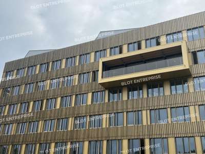 A vendre à louer bureaux neufs à Cesson-Sévigné