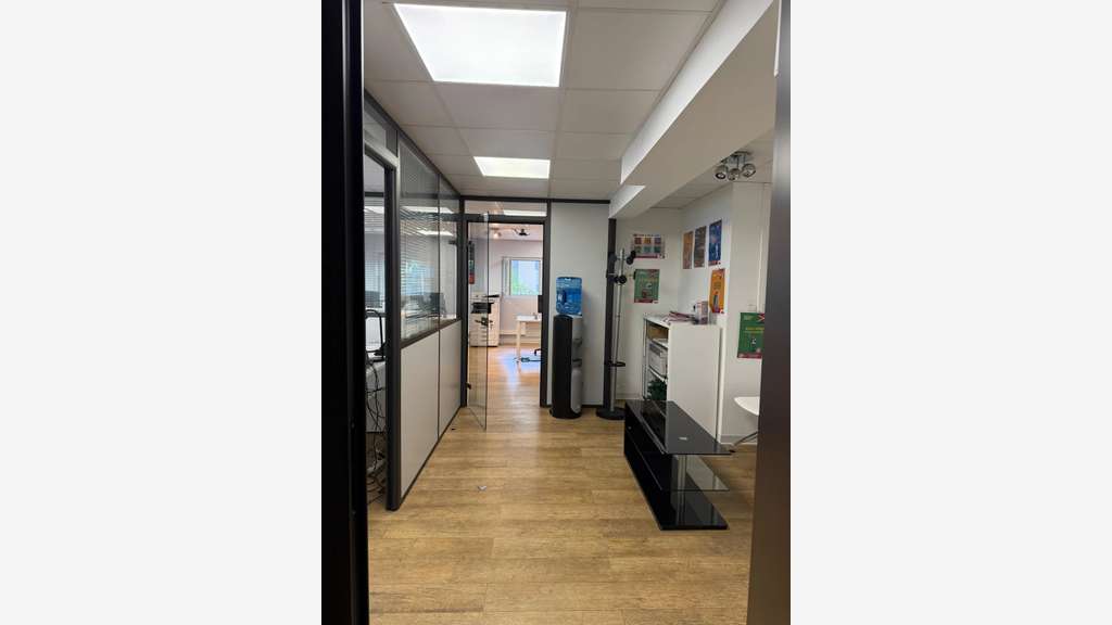 A vendre bureaux 97m² + 2 parkings secteur Nice