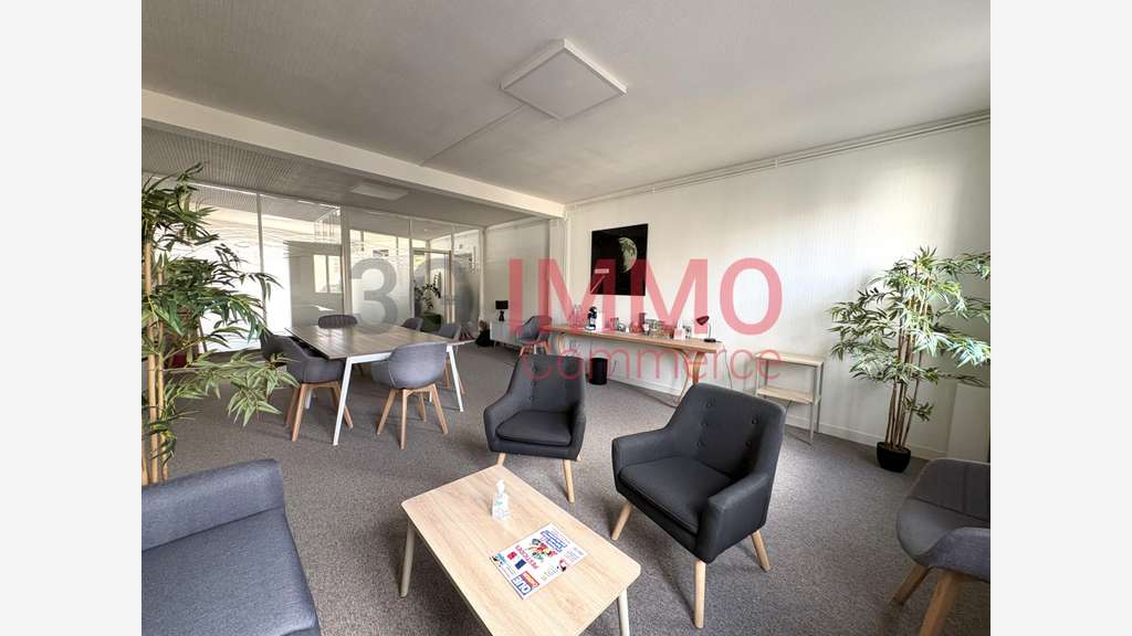 Vente bureaux proche centre de Niort