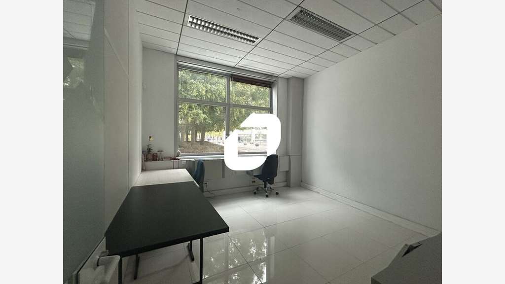 Vente Bureaux 122m² Noisy le grand