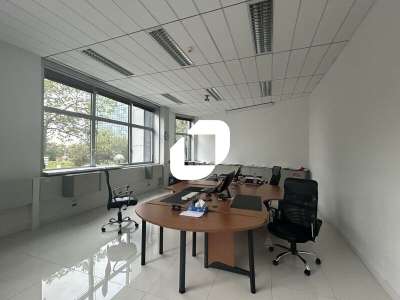 Vente Bureaux 122m² Noisy le grand