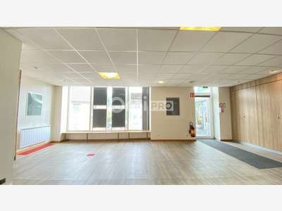 Bureau 89m² à vendre en centre-ville d'Orbey
