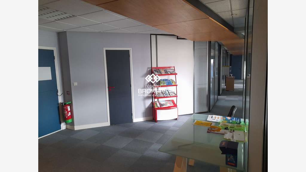 Immobilier Professionnel 420m² à vendre à Orléans