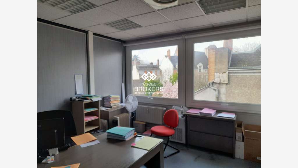 Immobilier Professionnel 420m² à vendre à Orléans