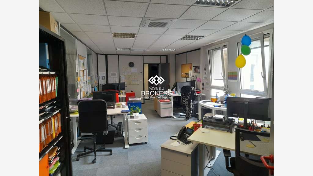 Immobilier Professionnel 420m² à vendre à Orléans