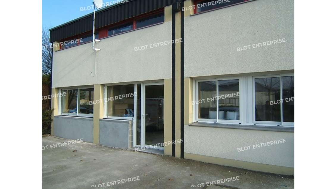 A vendre bureaux 261m² Pacé ZA de la Teillais