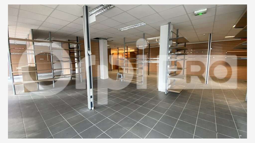 AV immeuble en monopropriété à Palaiseau Gare