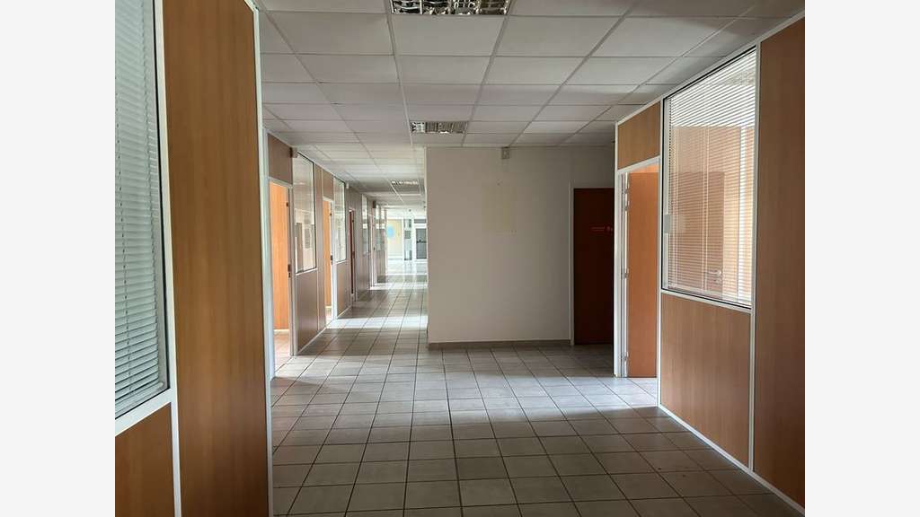 À vendre – Bureaux de 650 m² à Pamiers – Ariège (0