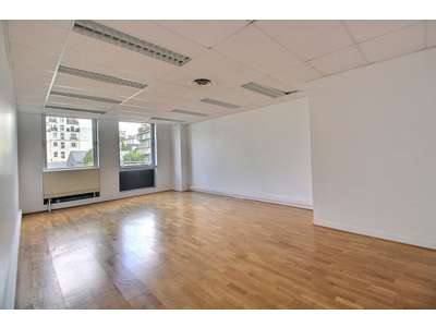 Vente Bureaux à Paris 10e