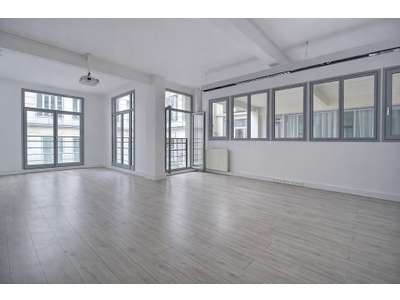 Vente Bureaux à Paris 10e