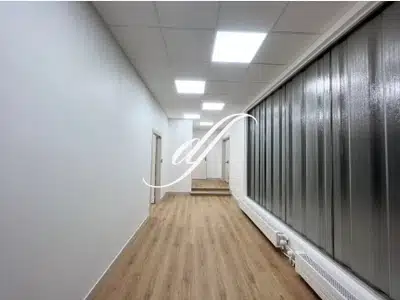 Bureaux 90m² divisibles à vendre à Paris 15e