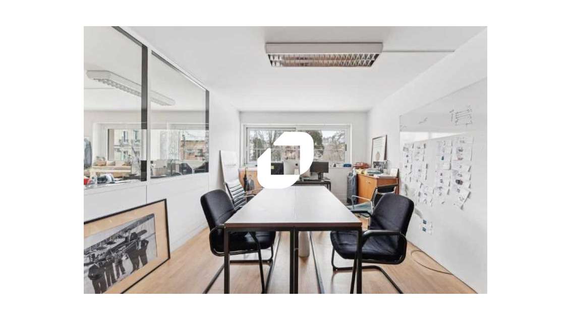 Vente Bureaux 139m² Paris