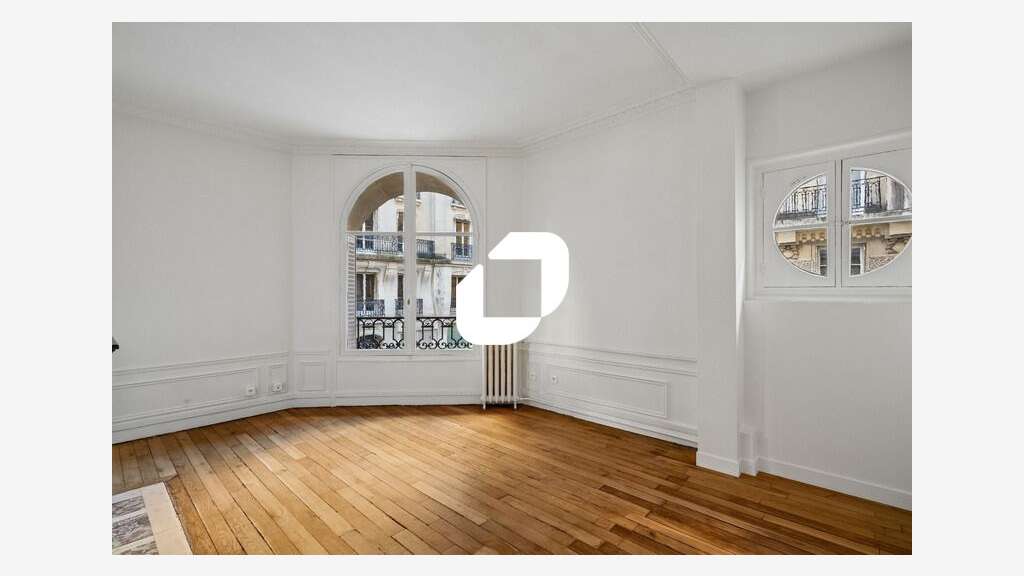 Vente Bureaux 165m² Paris