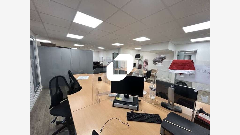 Vente Bureaux 217m² Paris