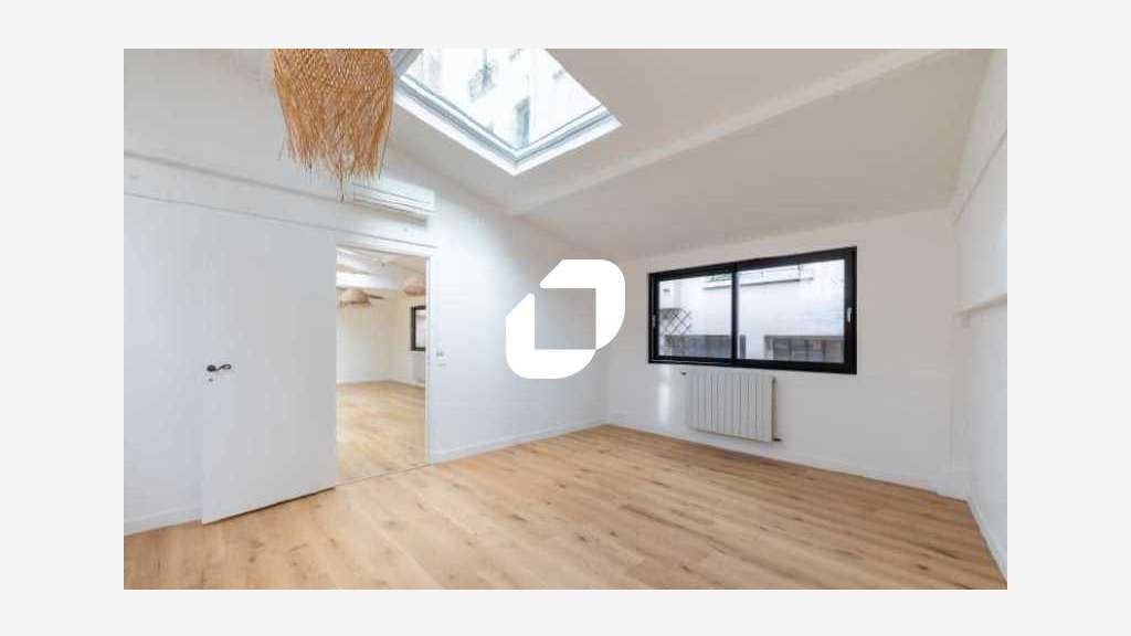 Vente Bureaux 189m² Paris