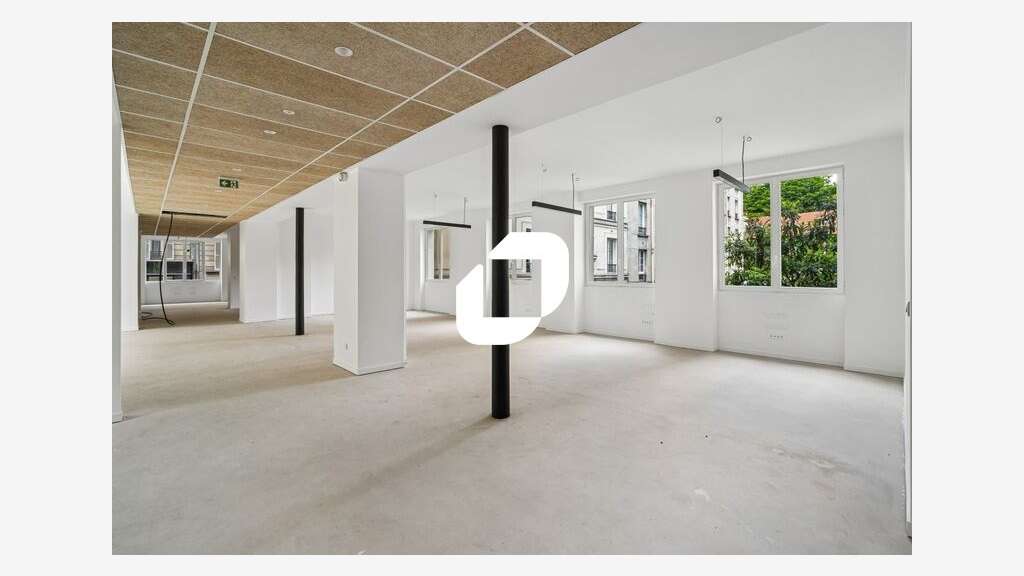 Vente Bureaux 678m² Paris
