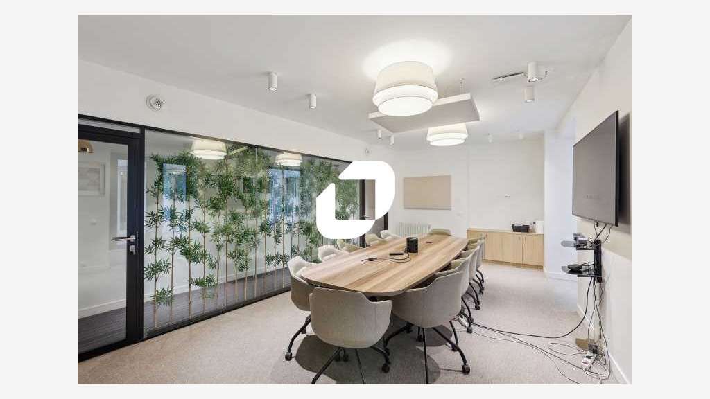 Vente Bureaux 925m² Paris