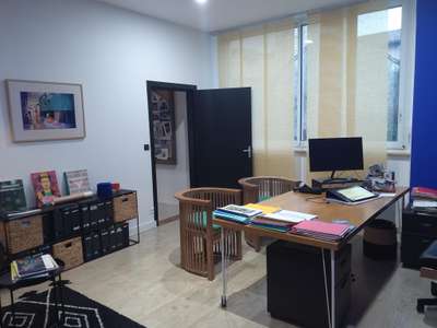 Vente bureaux 150m² sur parcelle 492m² Périgueux
