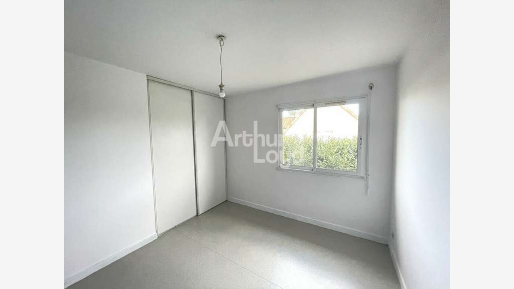 Bureaux à vendre à l'Est de Poitiers