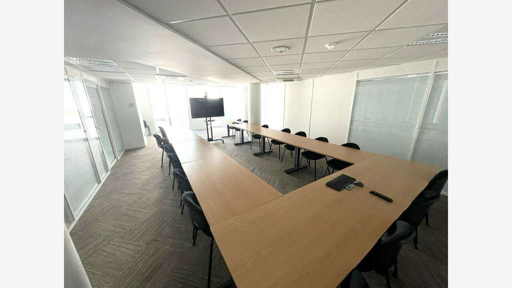 Bureaux spécial investisseur à vendre à Poitiers