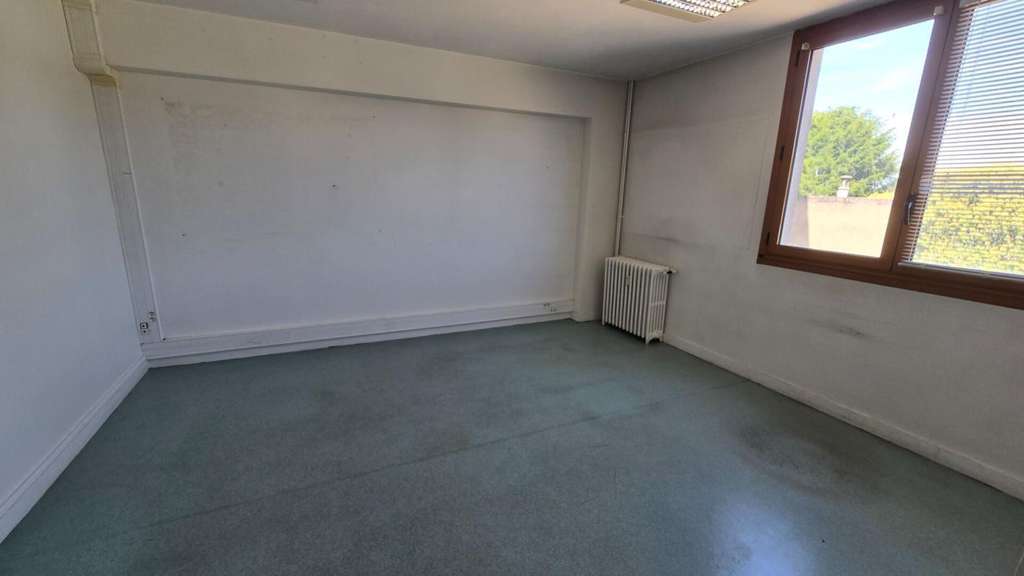 A vendre bureaux 181m² hypercentre Poitiers