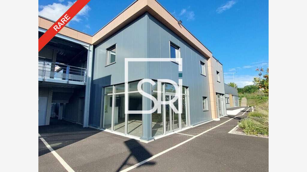 Vente bureaux divisibles 250m² à Pont-du-Château