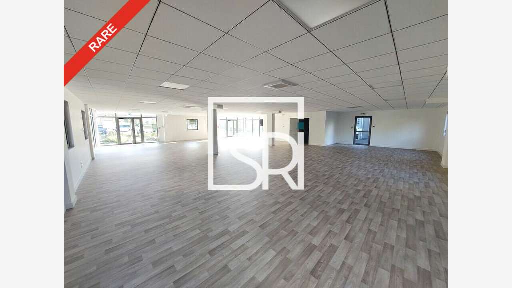 Vente bureaux divisibles 250m² à Pont-du-Château