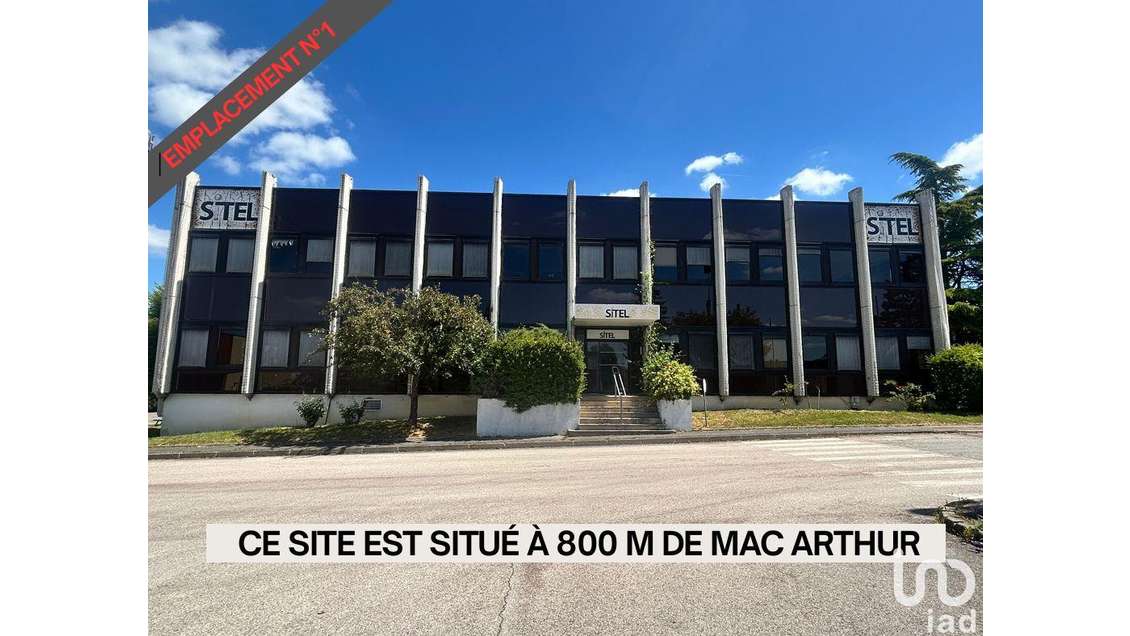 Bureau à Pont Sainte Marie