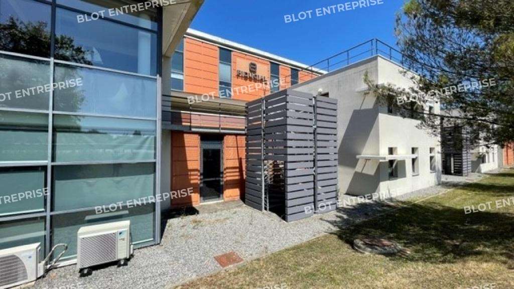 A vendre plateau de bureaux 138m² RDC à Pornichet