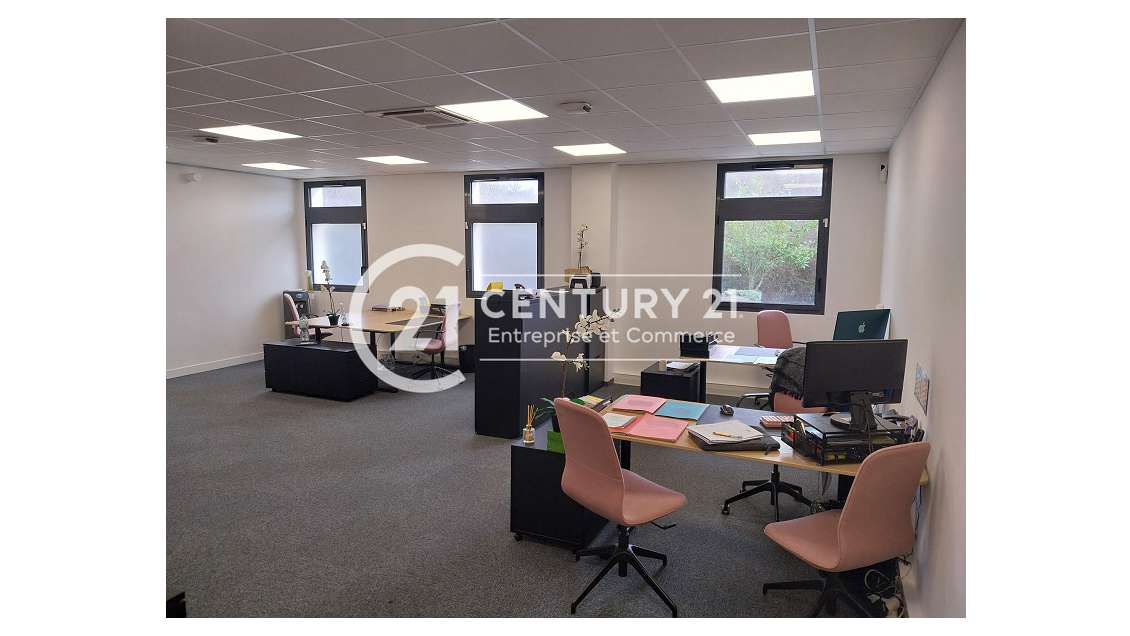 Vente bureau de 74m² en parc d'activité Pornichet