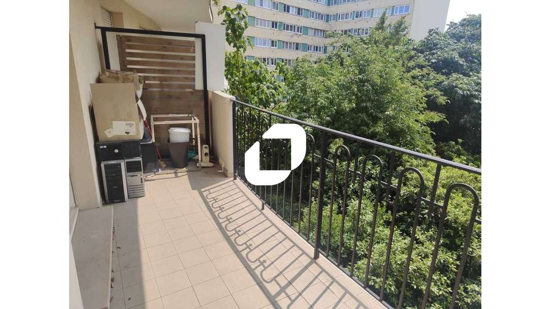 Vente Bureaux 74m² Puteaux