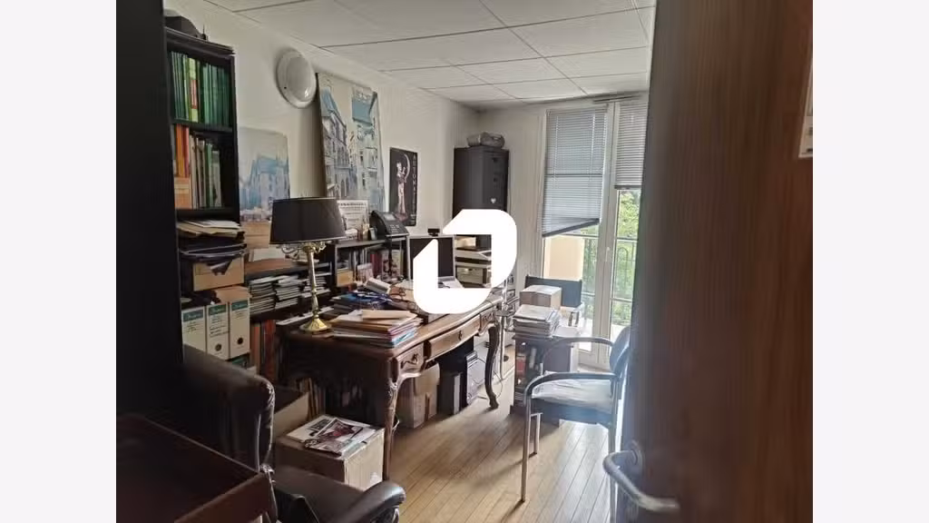 Vente Bureaux 74m² Puteaux