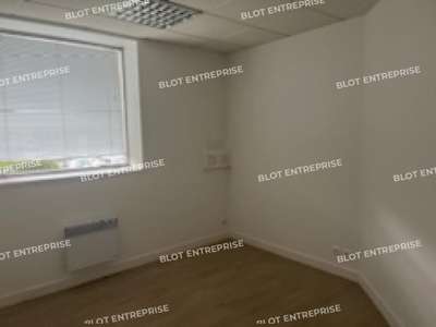 A vendre bureaux 150m² zone Creac'h Gwen à Quimper
