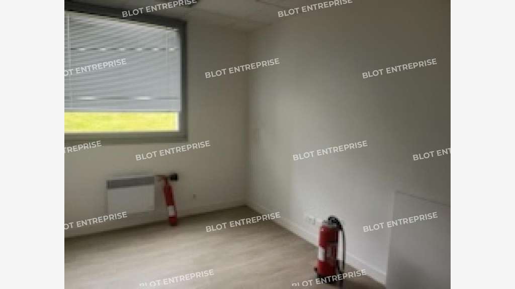 A vendre bureaux 150m² zone Creac'h Gwen à Quimper