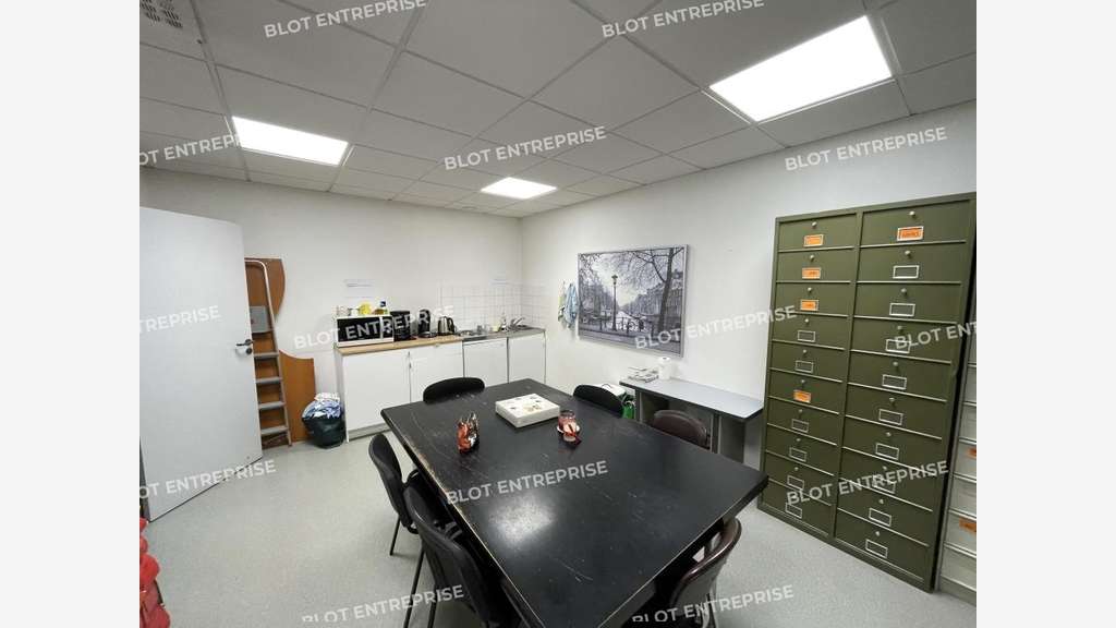 A vendre bureaux 403m² Rennes Atalante Champeaux