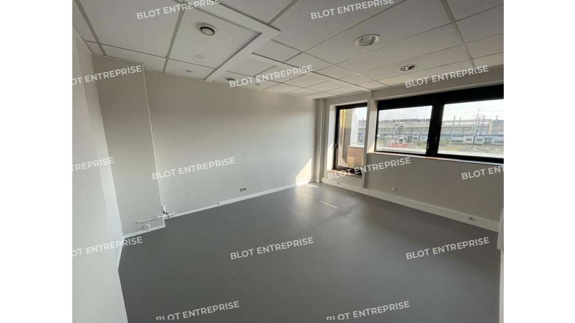 A vendre bureaux de 210m² à Rennes centre gare